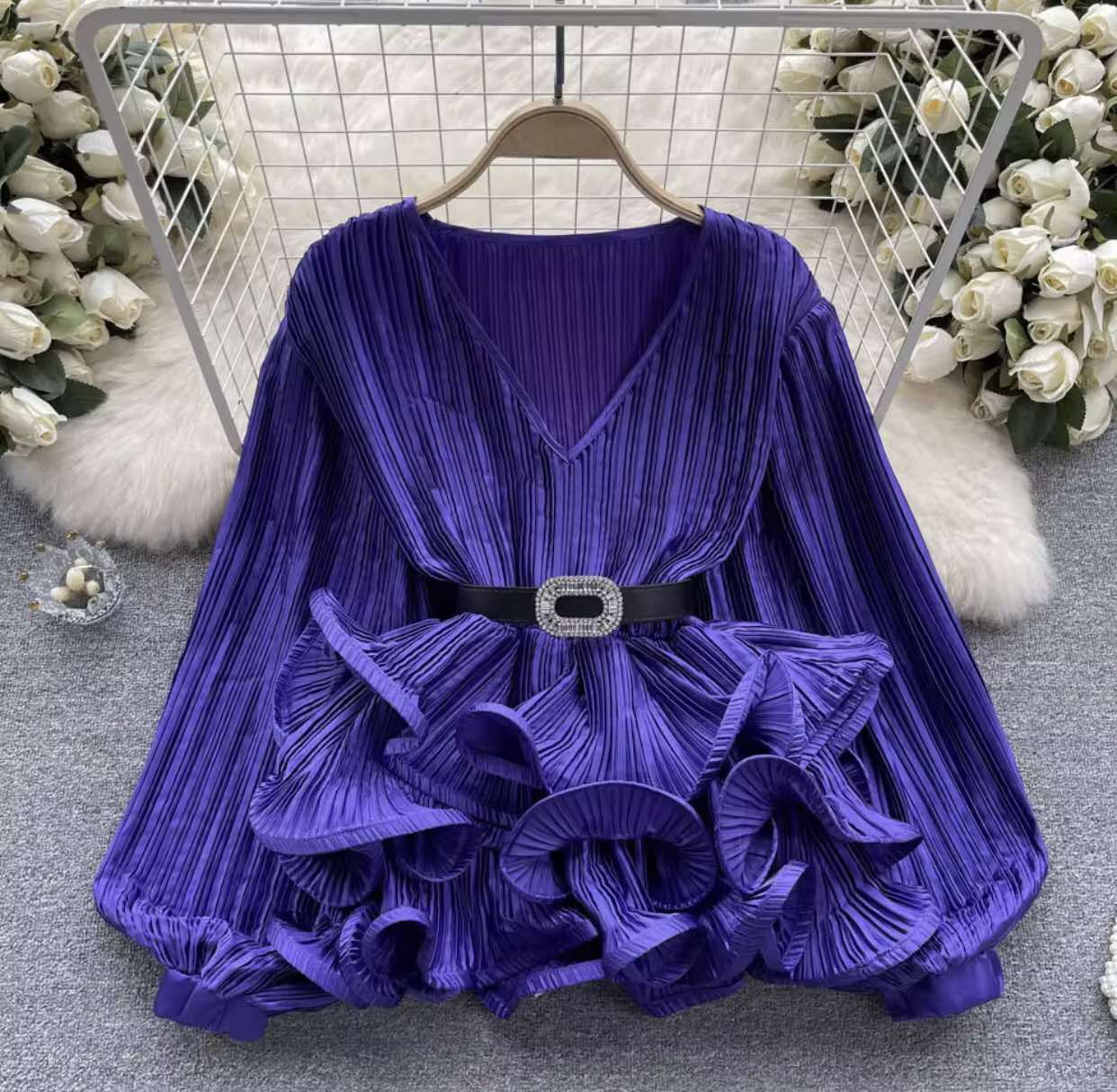 Women's clothing